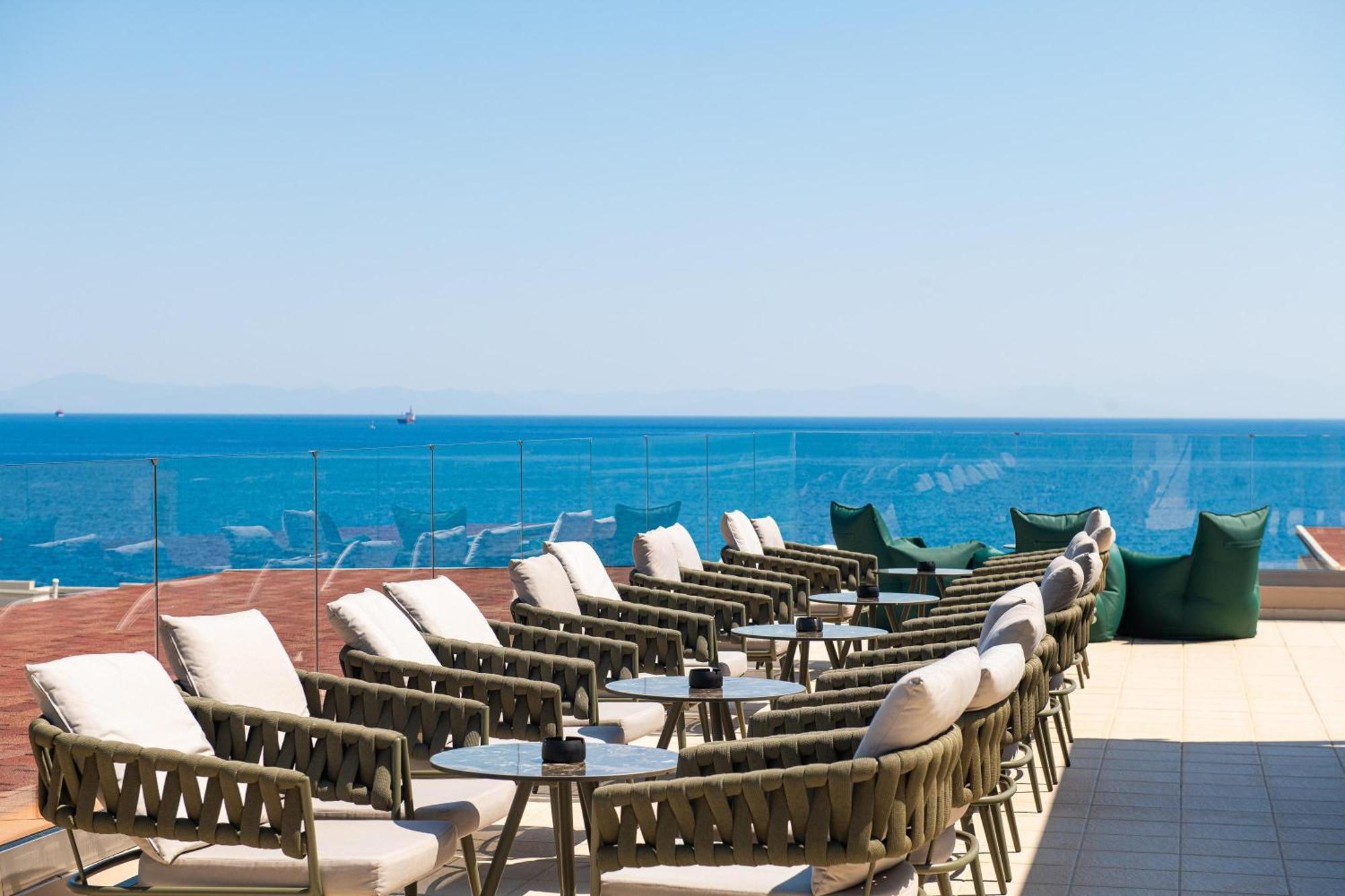Kresten Royal Euphoria Resort